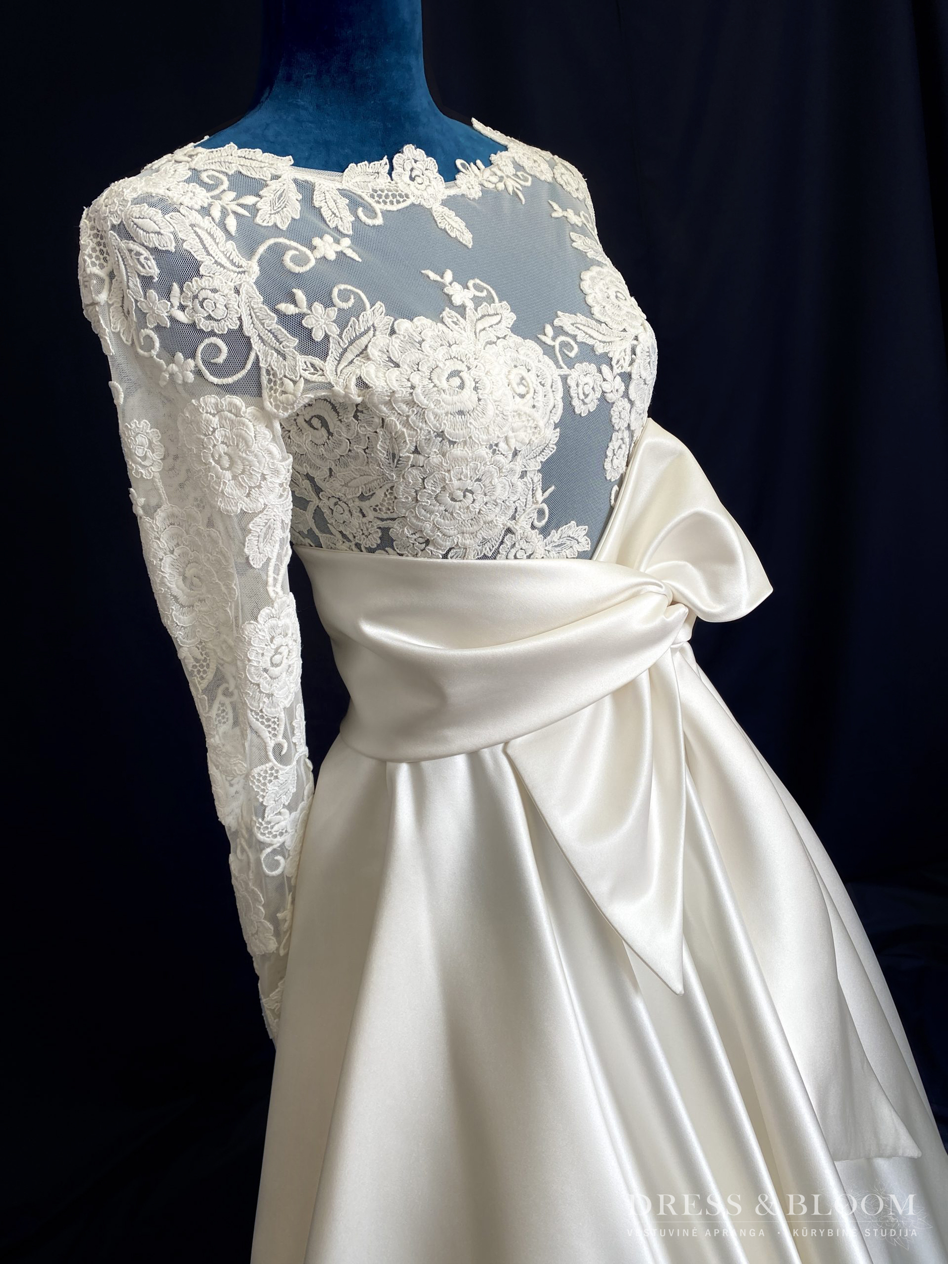 Vestuvinė suknelė Baltoji Rožė - White Rose Nr.27-2